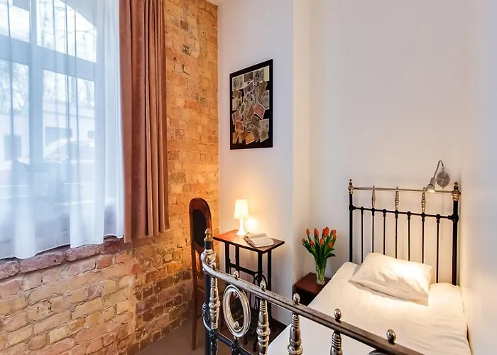 Janne Hotel